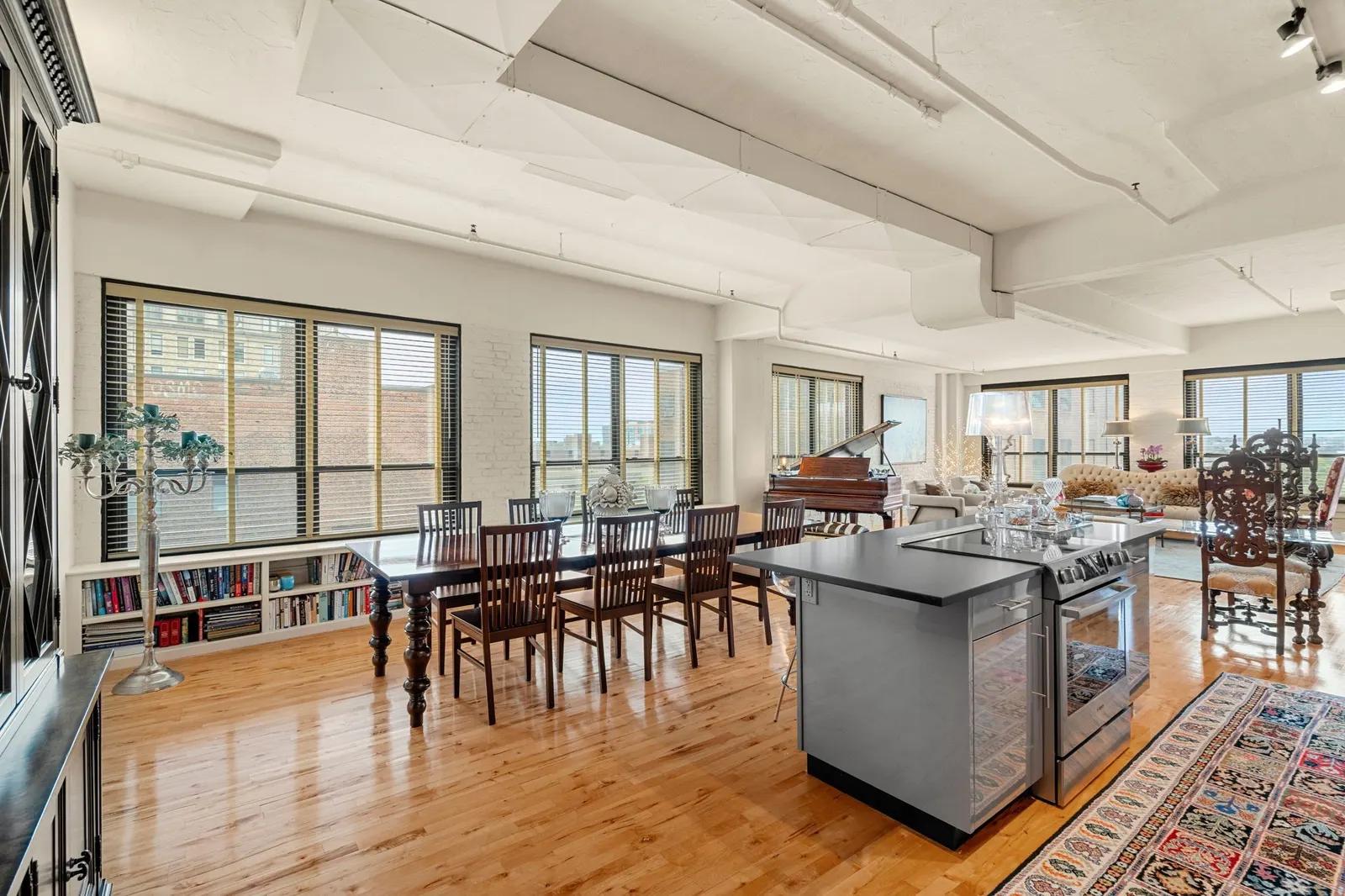 210 Lincoln Street #604, Boston