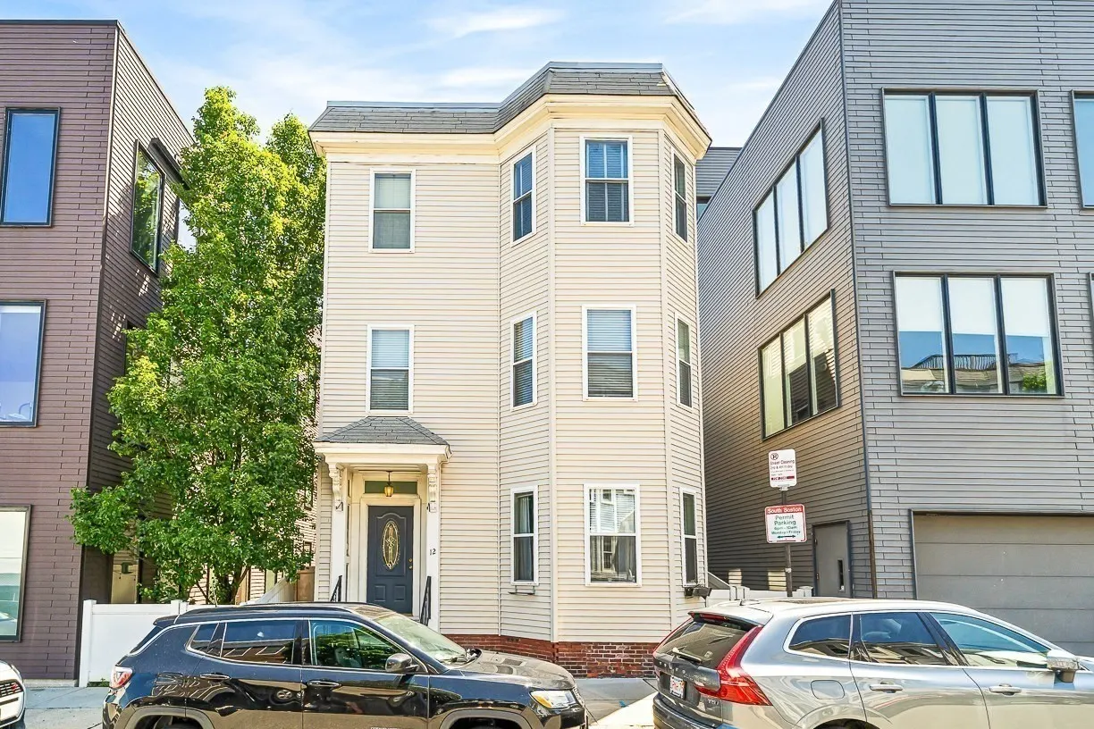 12 I St #1, Boston