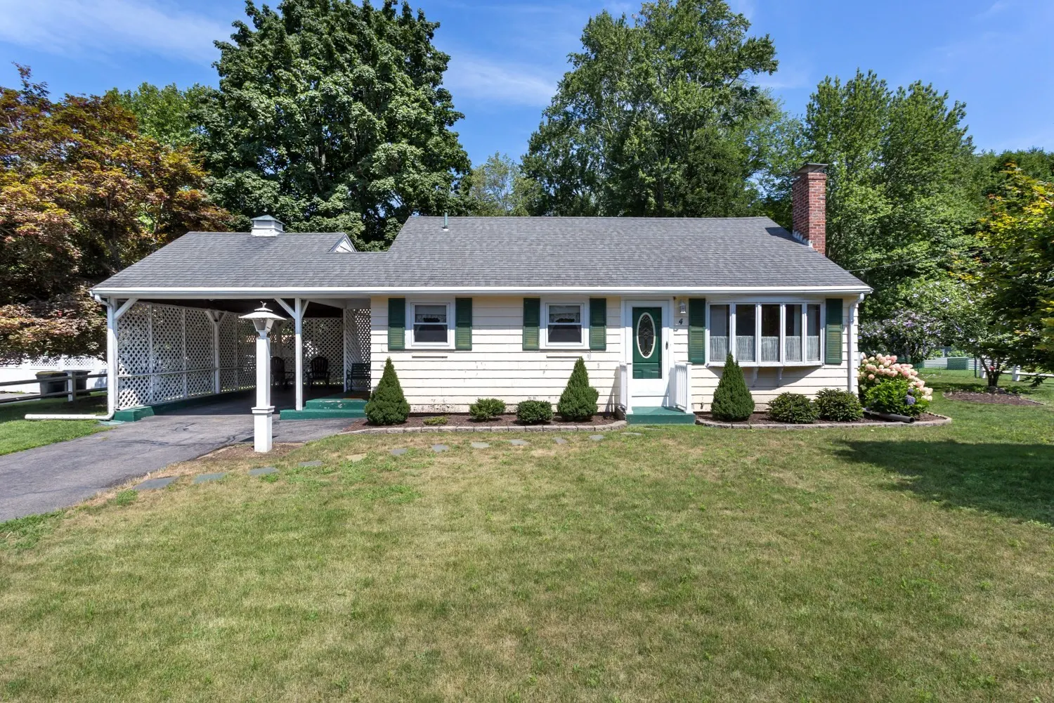 4 Southgate Rd, Franklin