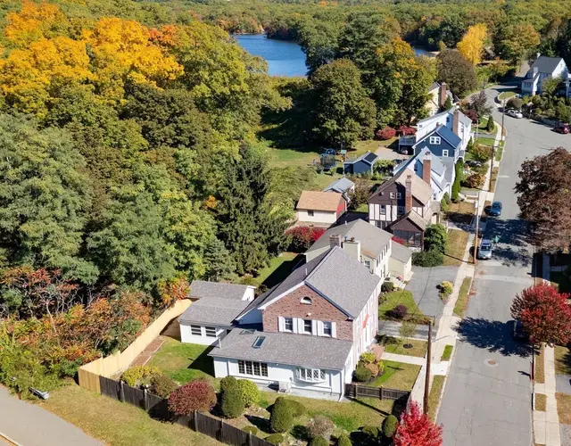 4 Parkway Road
