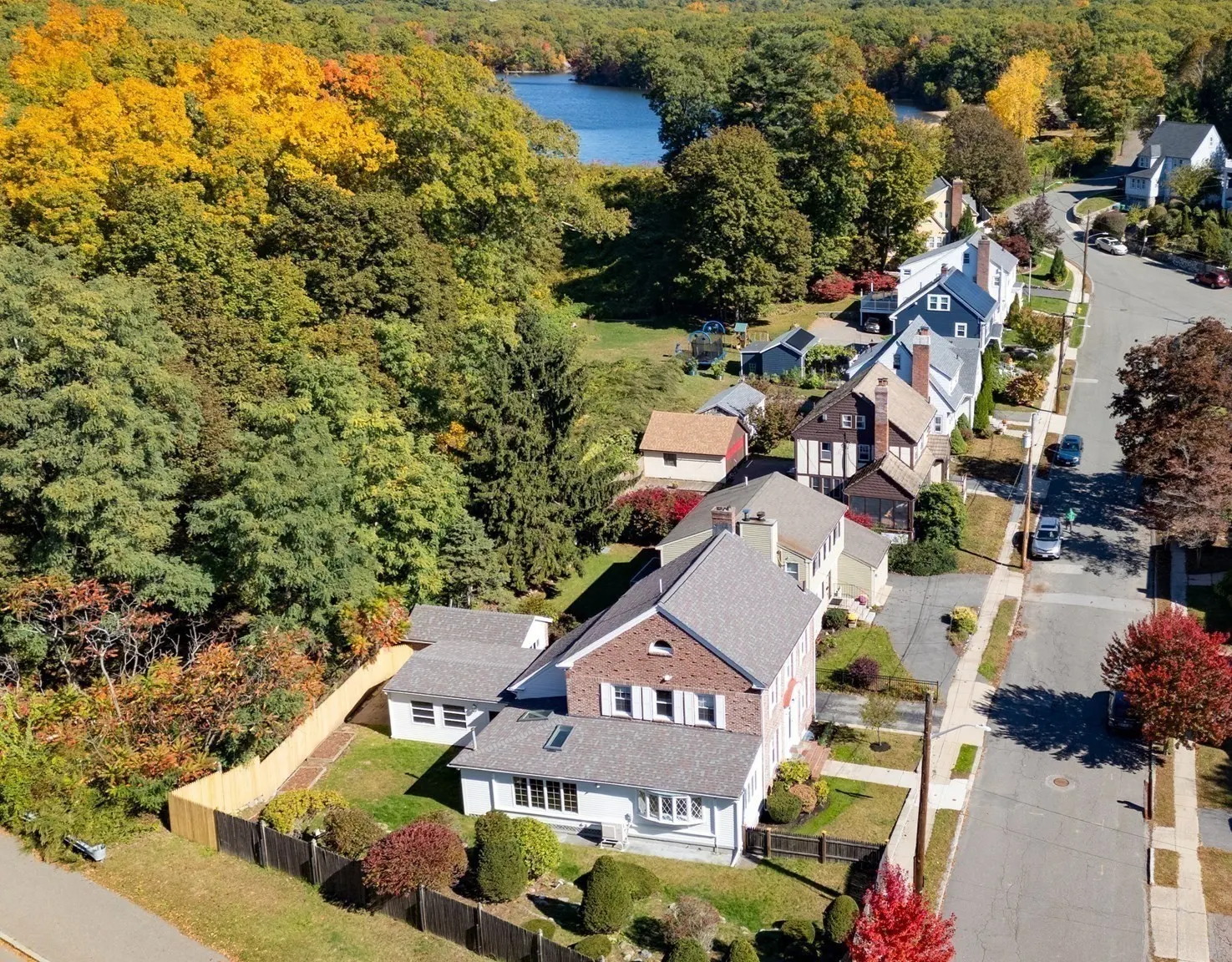 4 Parkway Road, Medford