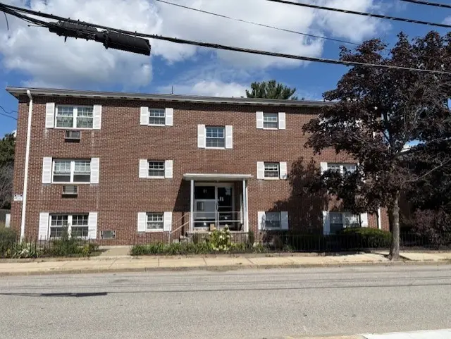 31 Pond Street #26