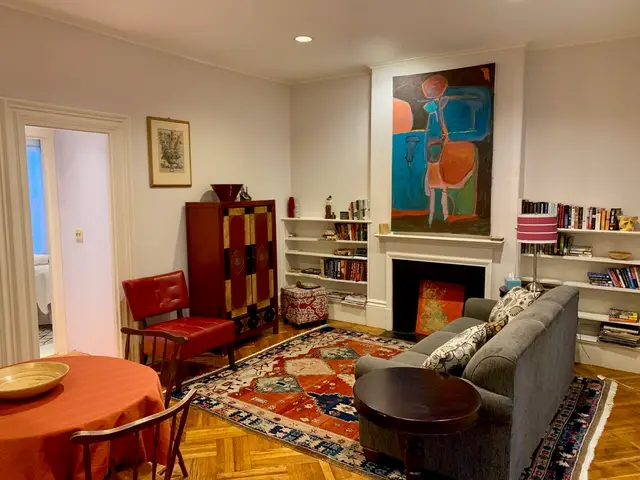 37 River St #2