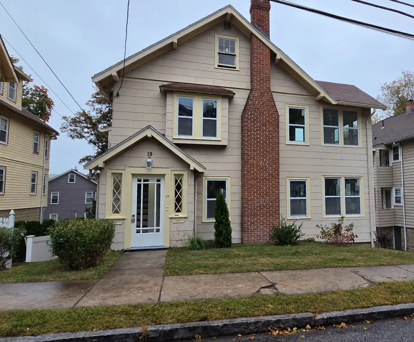 15 Howard St #1, Arlington