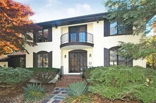 53 Walters Way, Stoughton