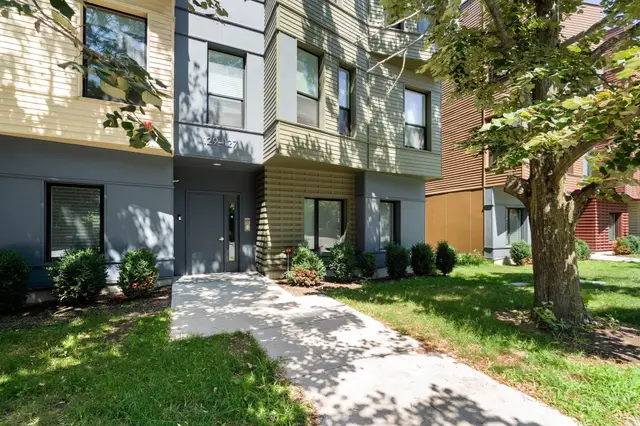 127 Hyde Park #A