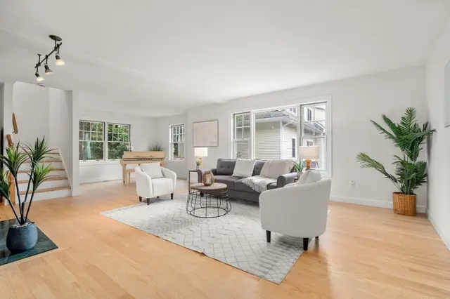 79 Beecher Pl #5