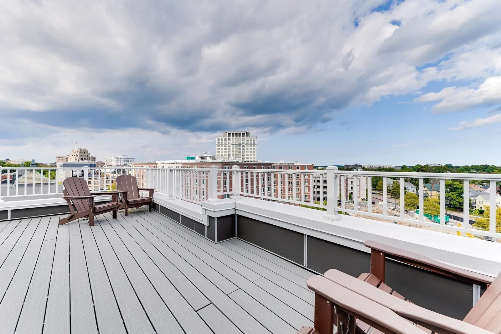 2 Cliveden St #601E, Quincy