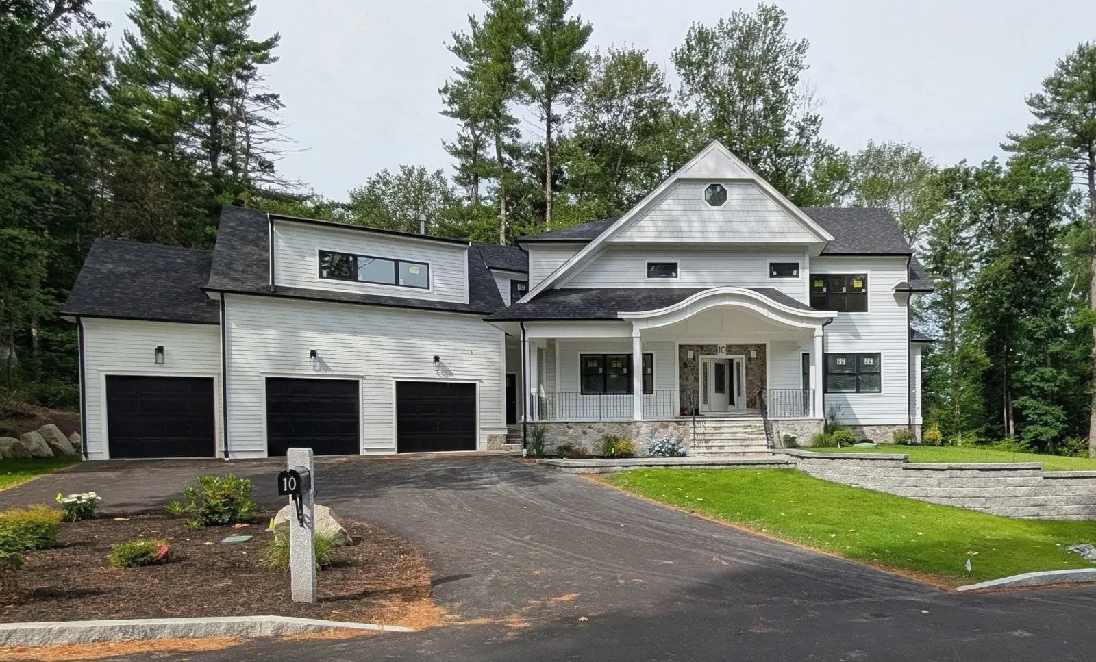 10 Union Lane, Canton