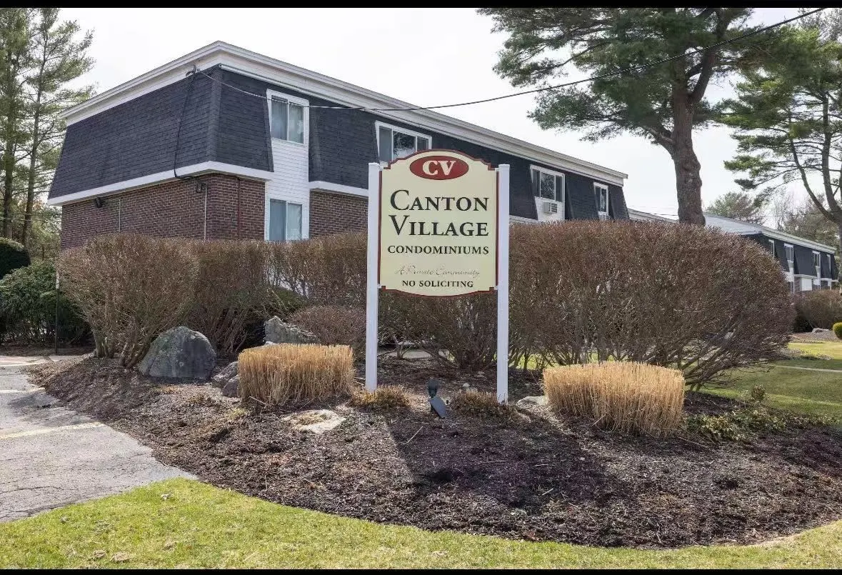 54 Will Dr #87, Canton