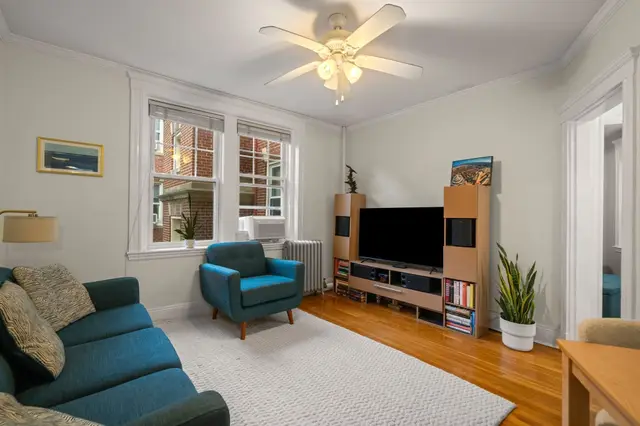 19 Short Street #3