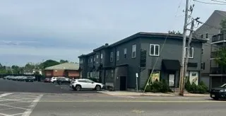 4 Porter St #1B, Stoughton