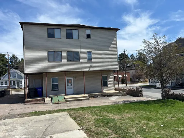 24-26 Cedar Street #1