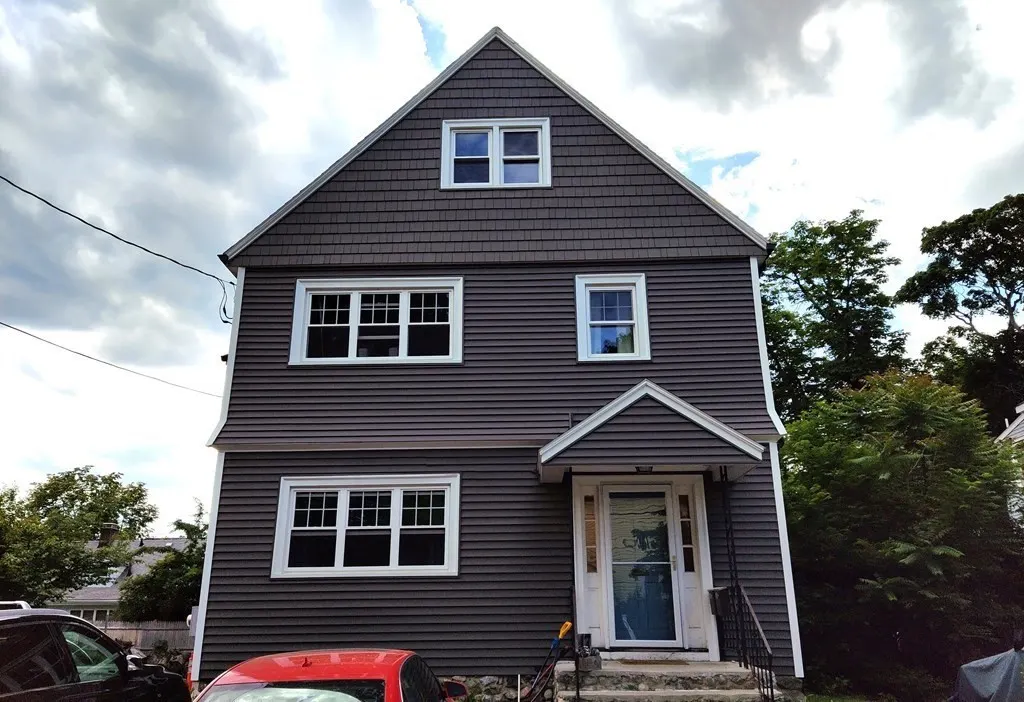 17 Harding Ave #1, Waltham
