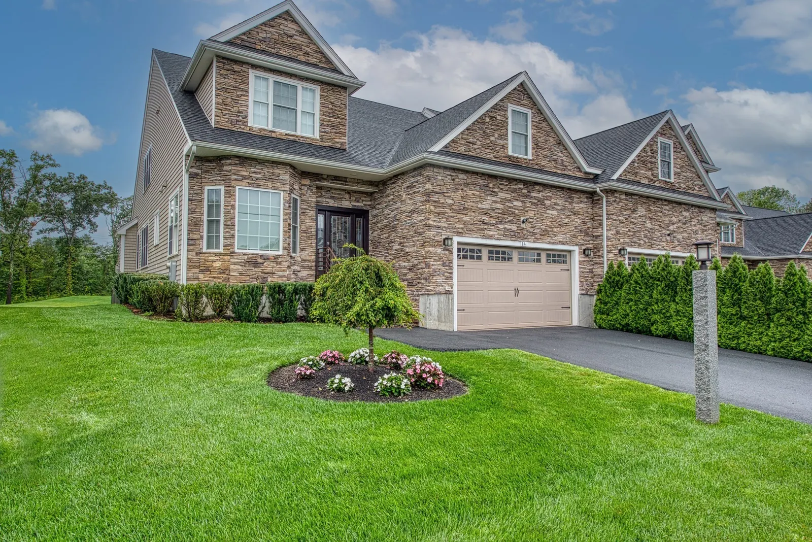 14 Cape Club Drive, Sharon
