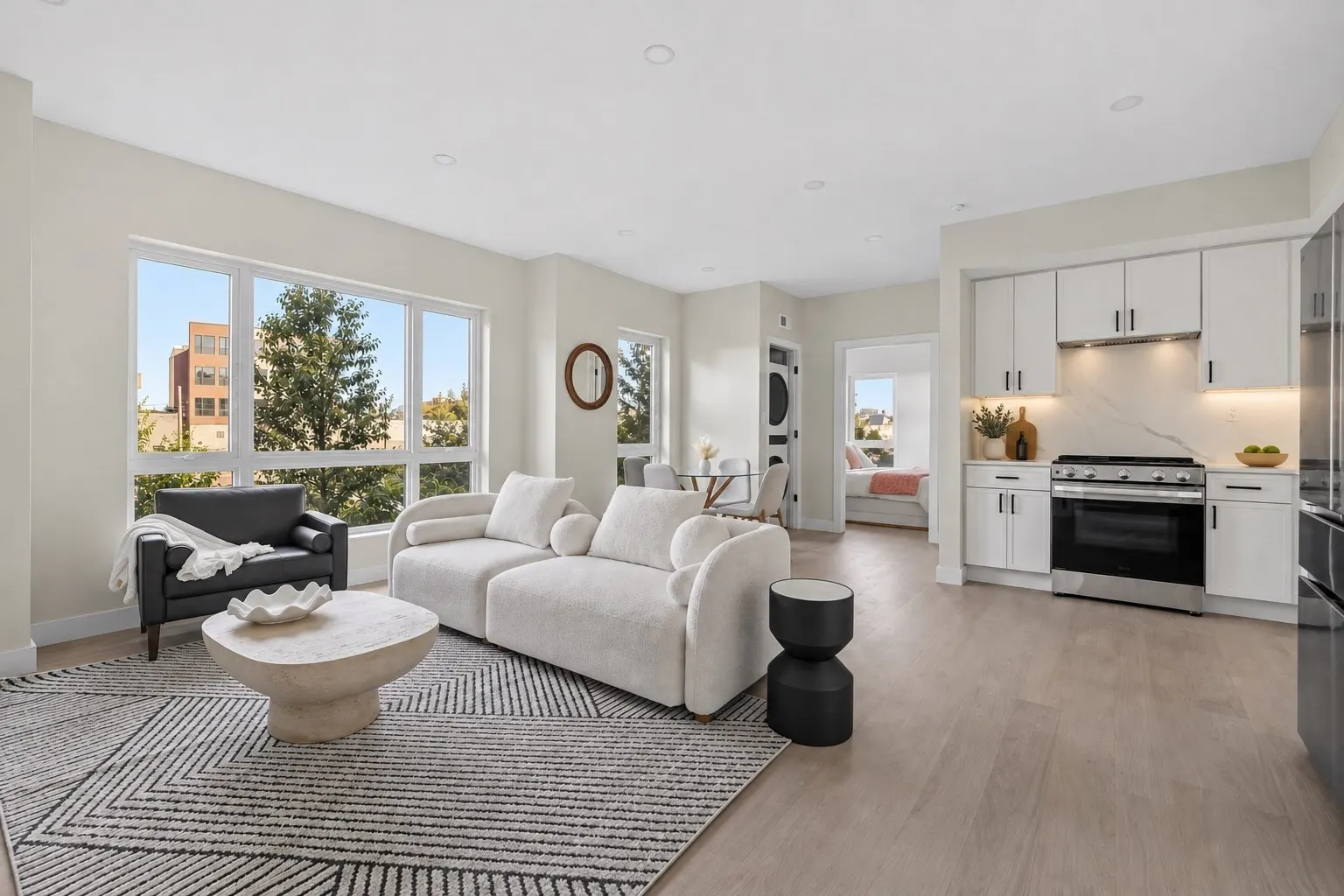 38 Old Colony Ave #102, Quincy