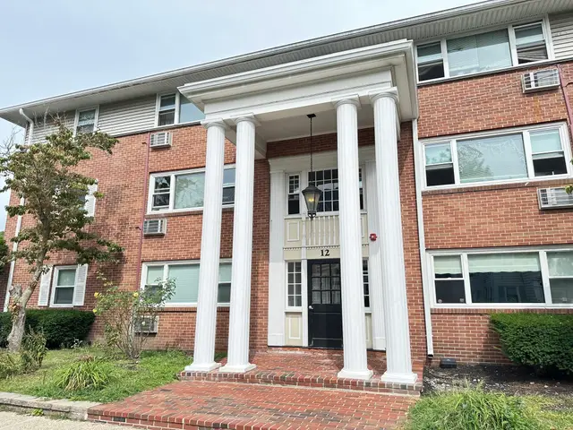 12 Portland St. ##7