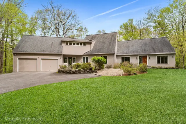 320 Nagog Hill Rd