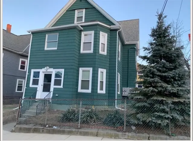 42 Hillside Ave #3