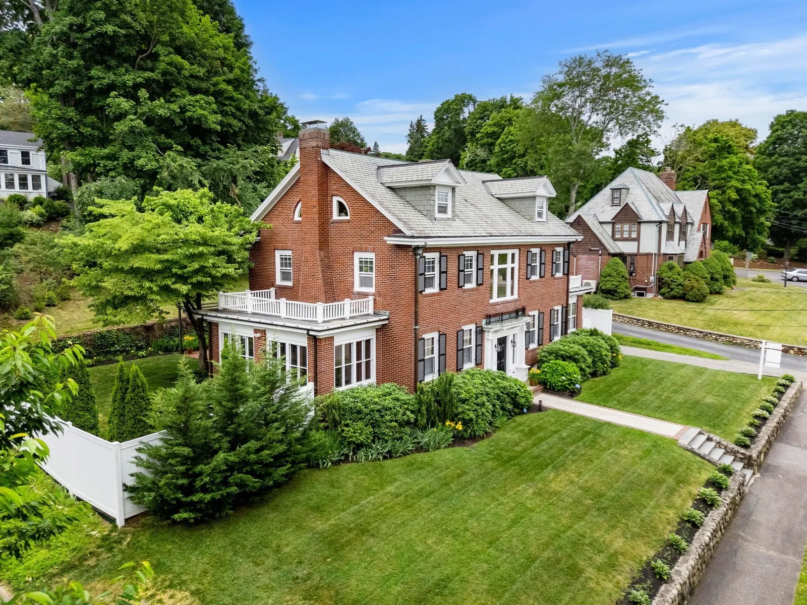 42 Old Mystic Street, Arlington