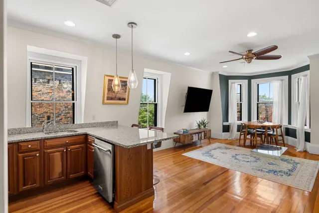 400 Broadway #7