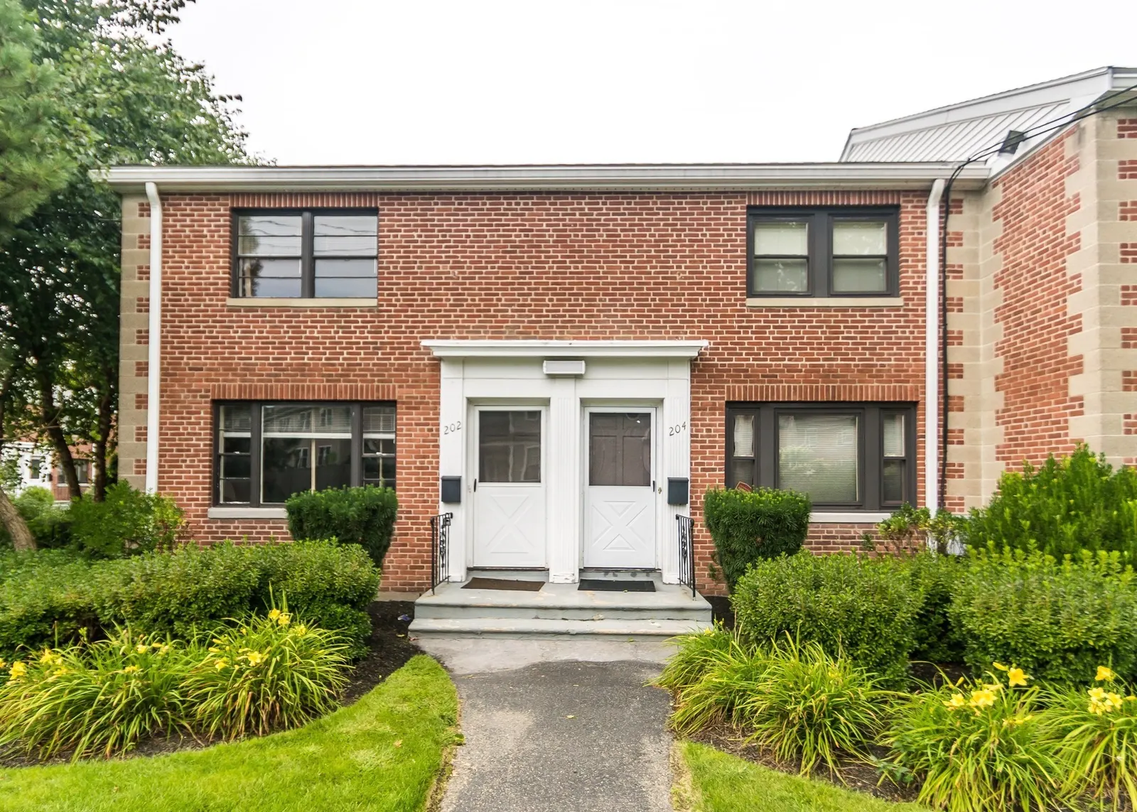 200-202 Church Street #200-202, Waltham
