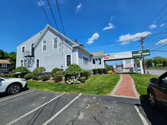 389 Worcester