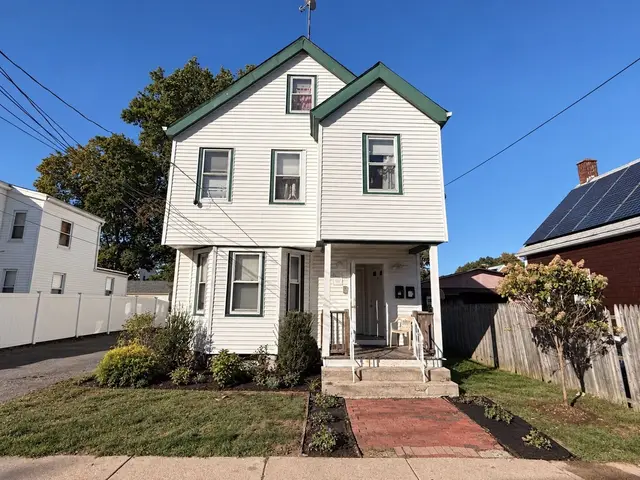 15 Old Morton Street #15B