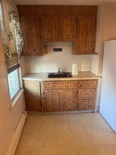 181 London Street #2