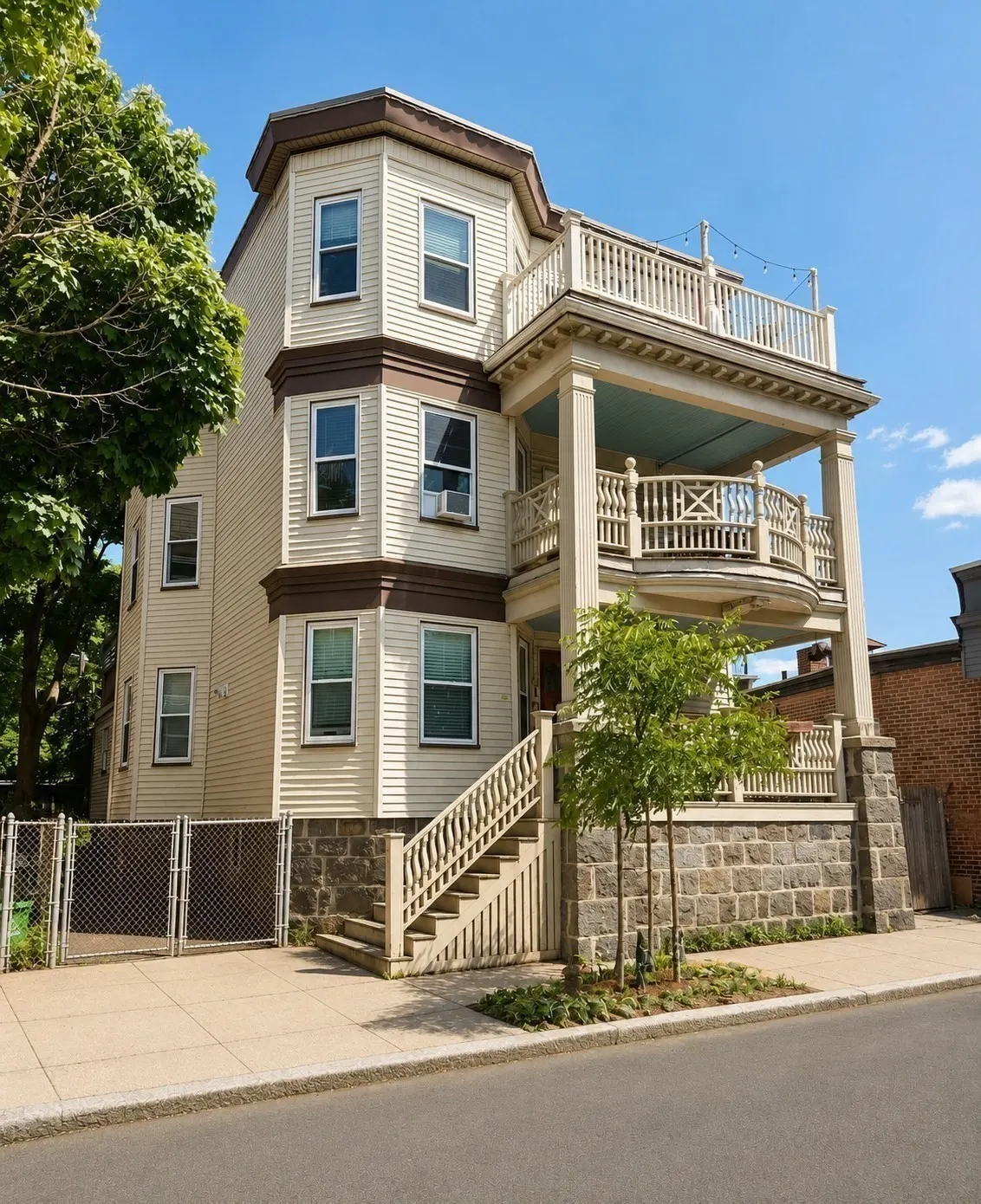 72 Bakersfield St #1, Boston