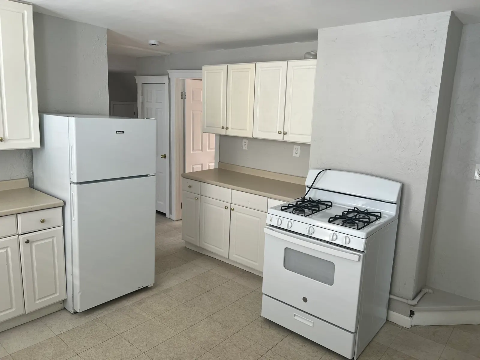 27 Warren Avenue #3-3, Malden