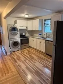 184 Grant Ave #3