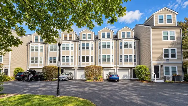 310-324 Rindge Ave #316-6