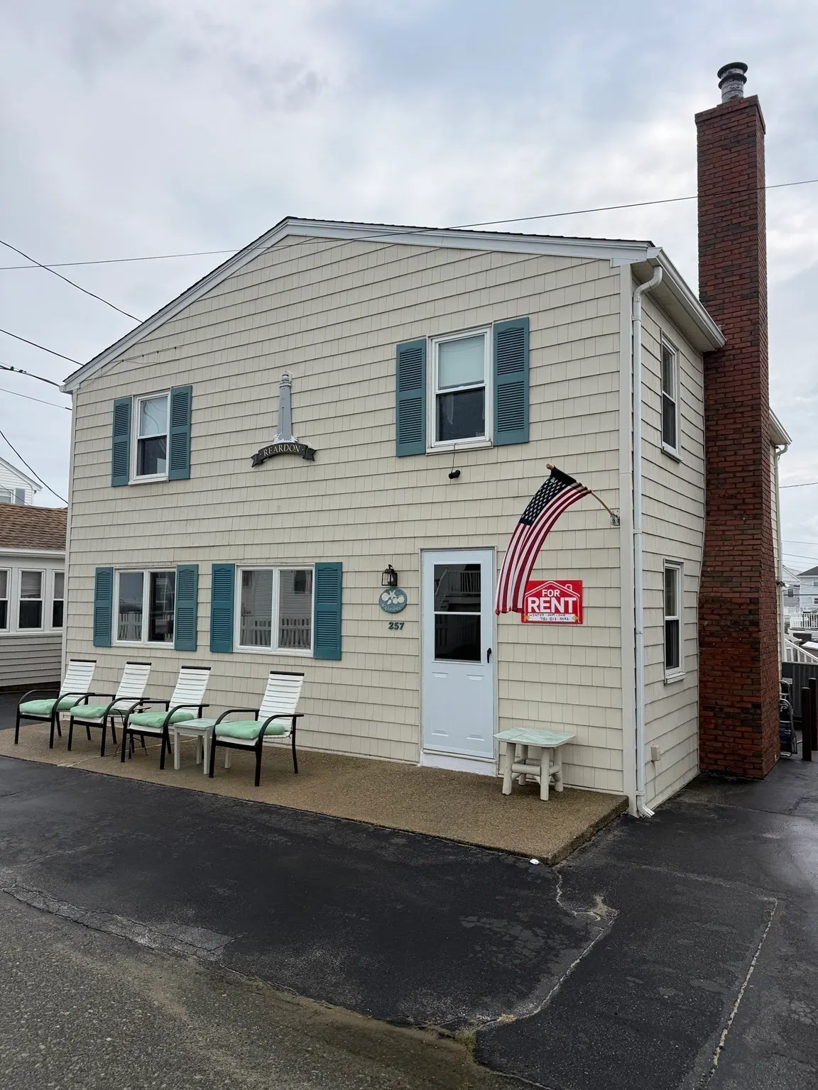 257 Foster Ave #WINTER, Marshfield