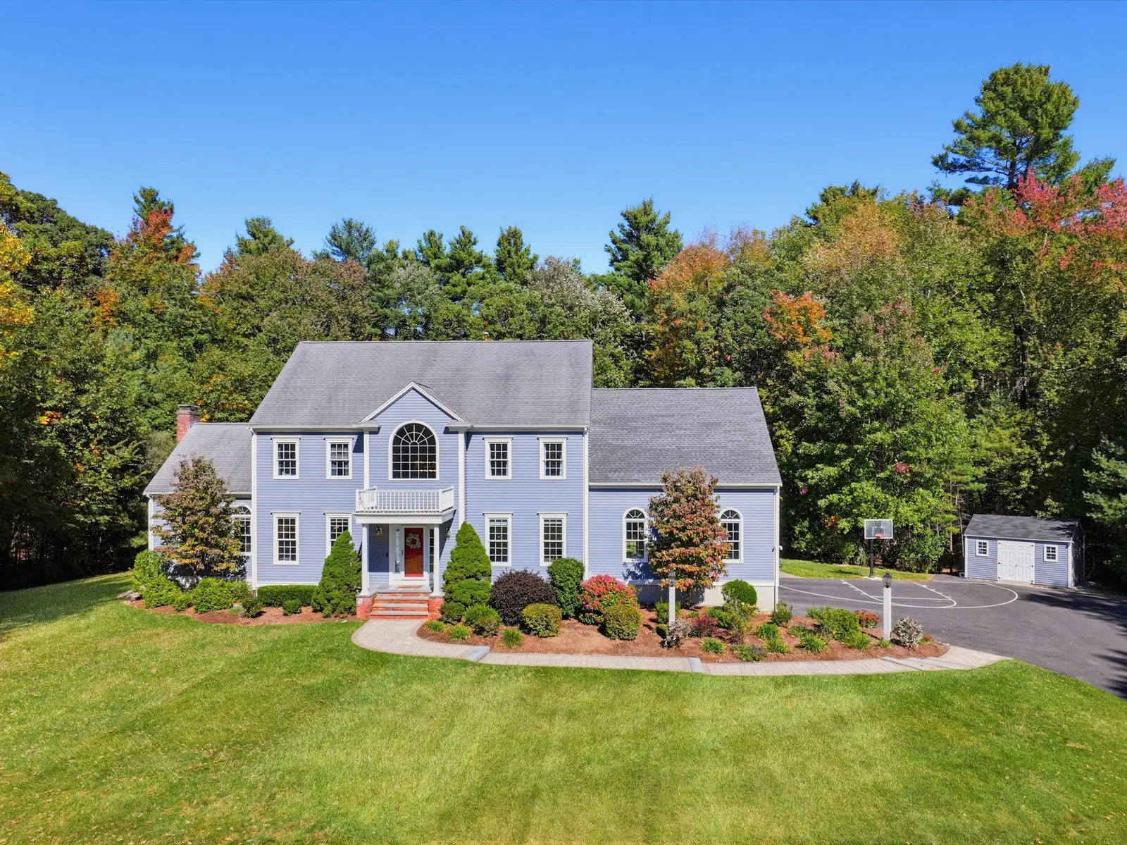 7 Chopin Ct, Walpole