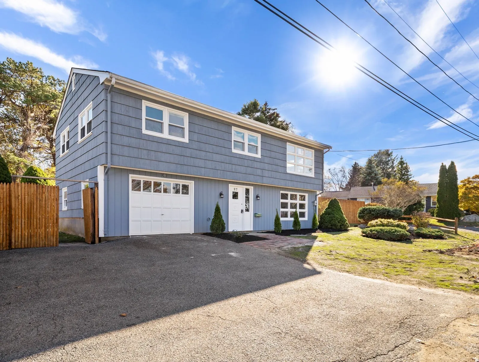 27 Hodgkins Rd, Rockport