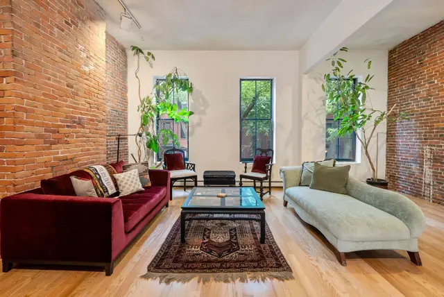 50 E Springfield St #2