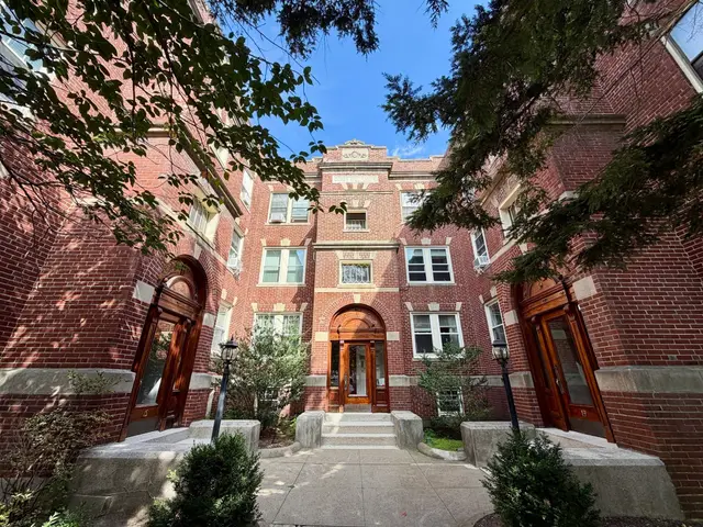 19 Short St #6