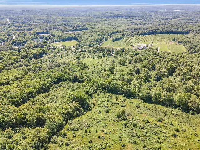 0 Wattaquadock Hill Rd