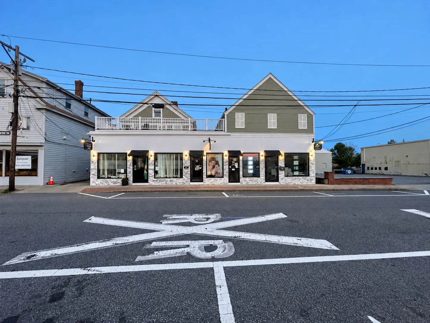34 Wyman St #F, Stoughton