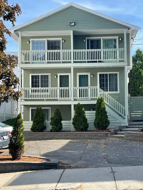 18 Suffolk St
