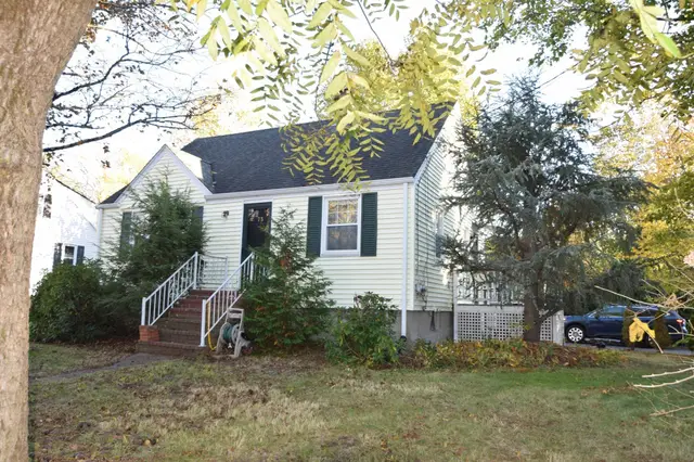 73 Chestnut Circle