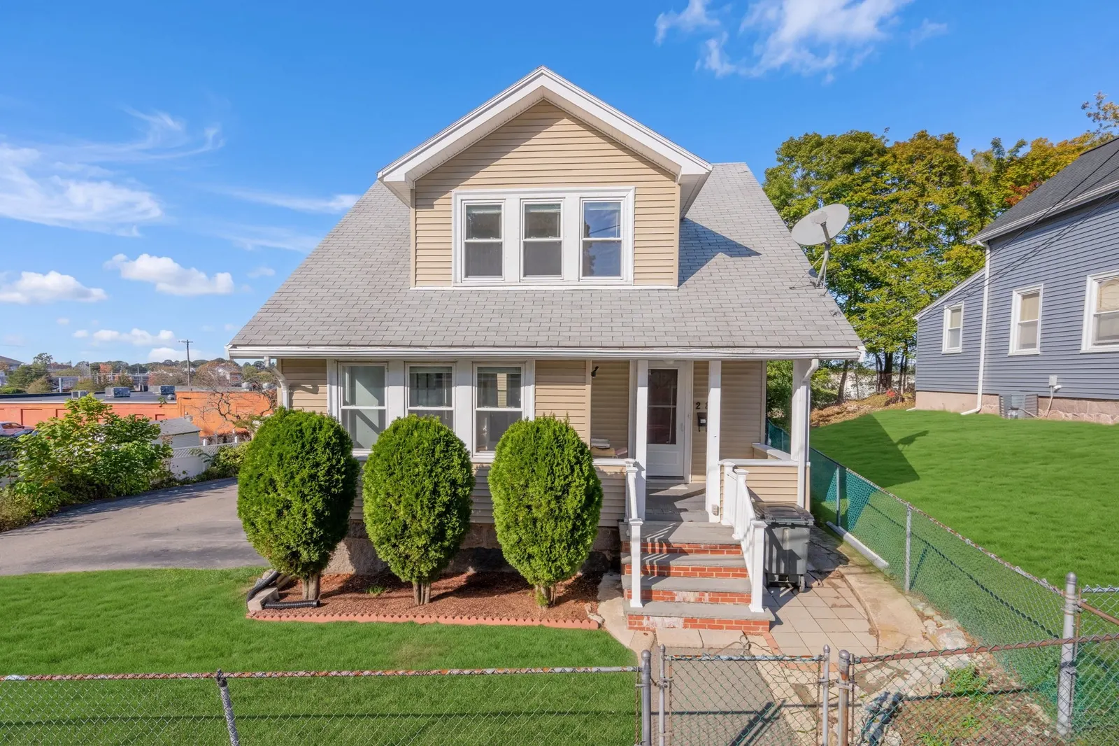 28 Vine Ave #28, Quincy