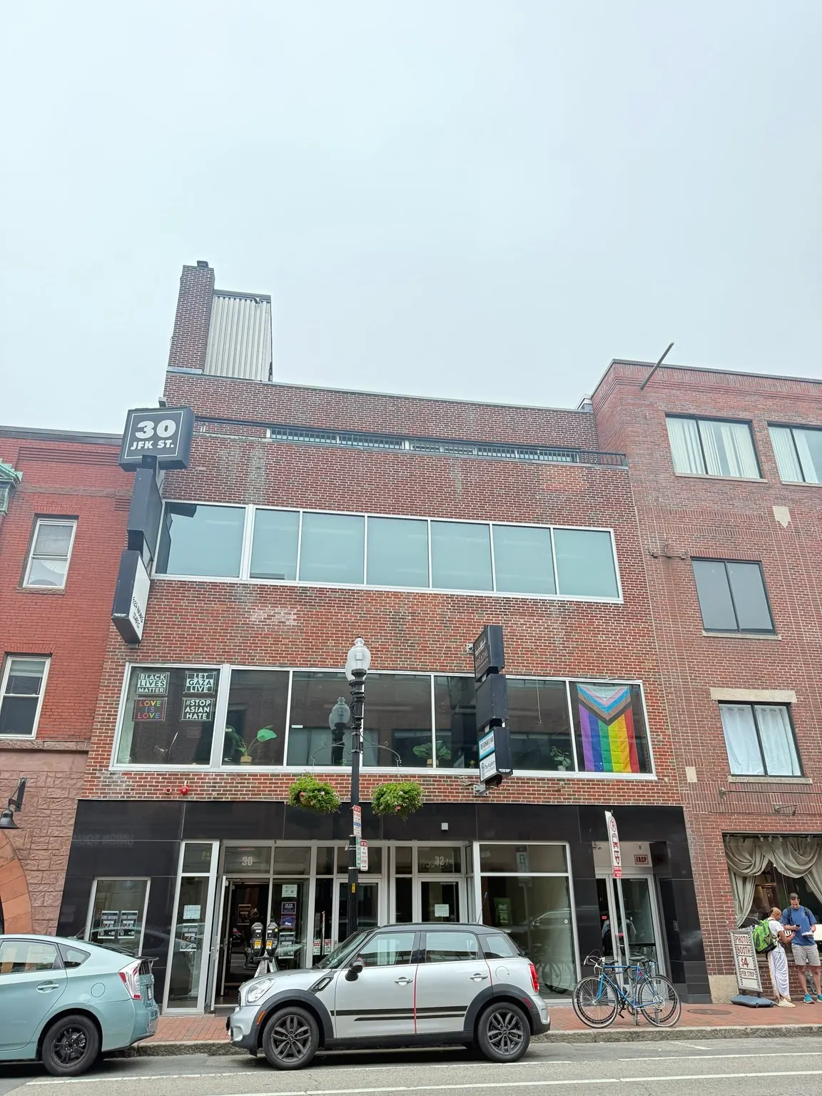 30 Jfk St, Cambridge