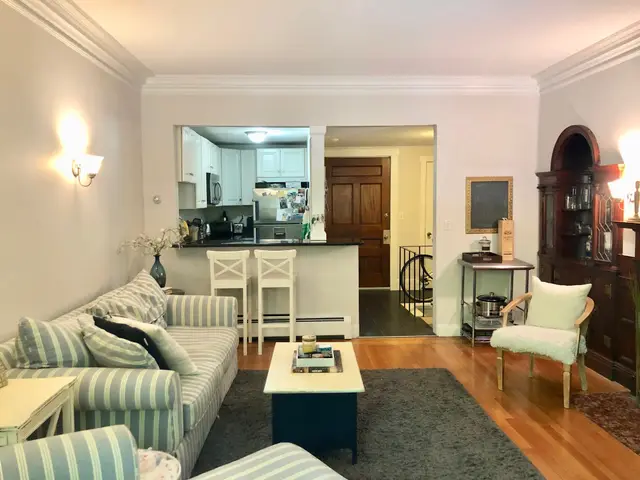 452 Beacon #1