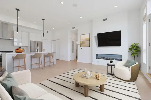 20 W 5th St #5D