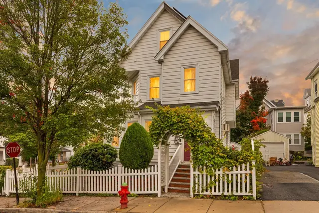 49 Marie Ave