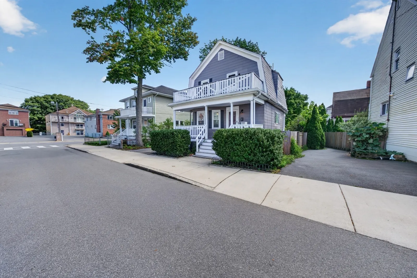 69 Highland Ave, Everett