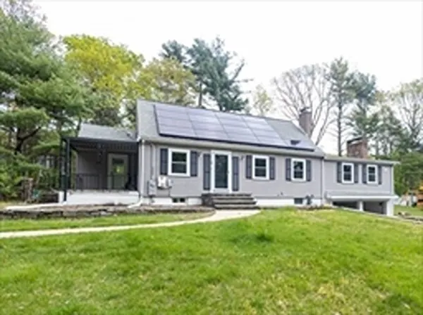 40 Neal St, Walpole