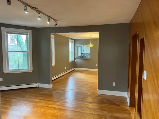 1426 Cambridge #2